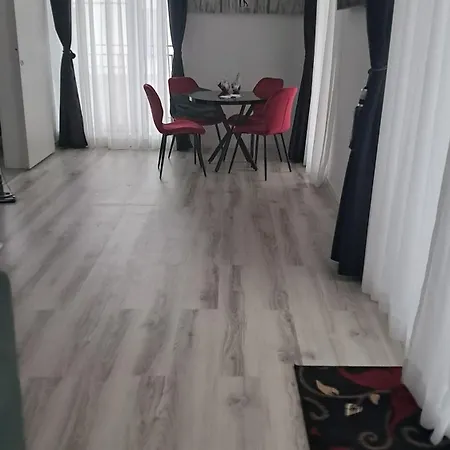 Apartment Lumihome Craiova